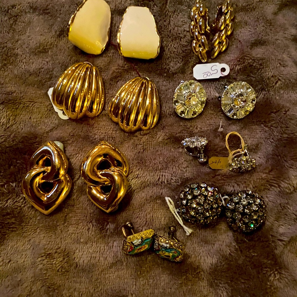 Vintage lot of clip on high quality earrings wonderful lot